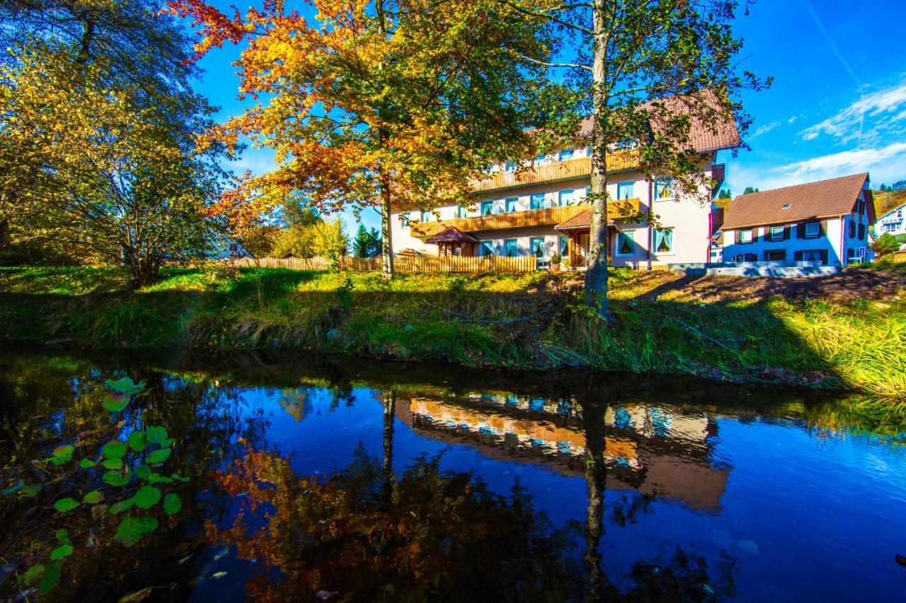 Hotel Restaurant Schwoerer Lenzkirch Exterior photo